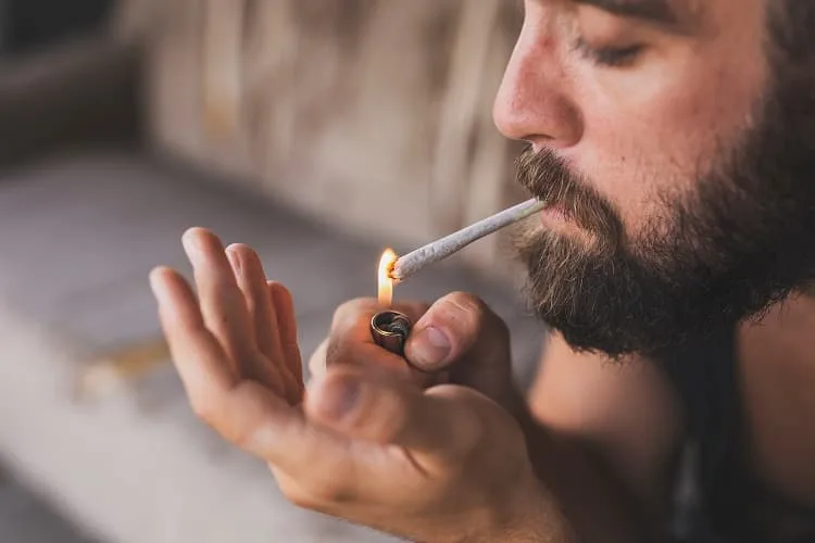 First Time Smoking Marijuana Smoking Marijuana
